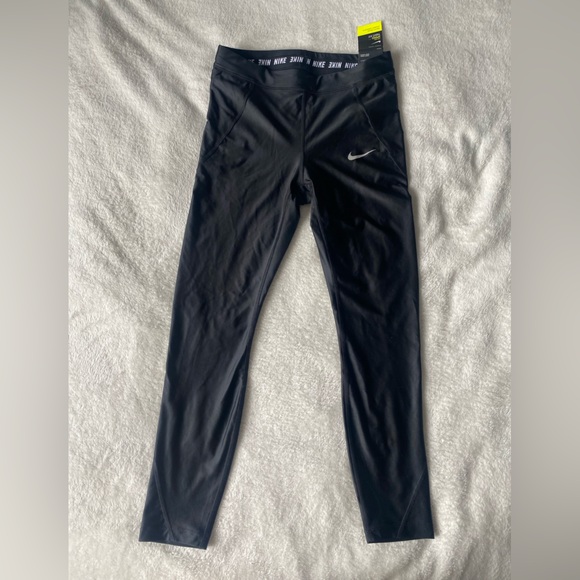 Nike Dry Fit Leggings - Picture 1 of 11